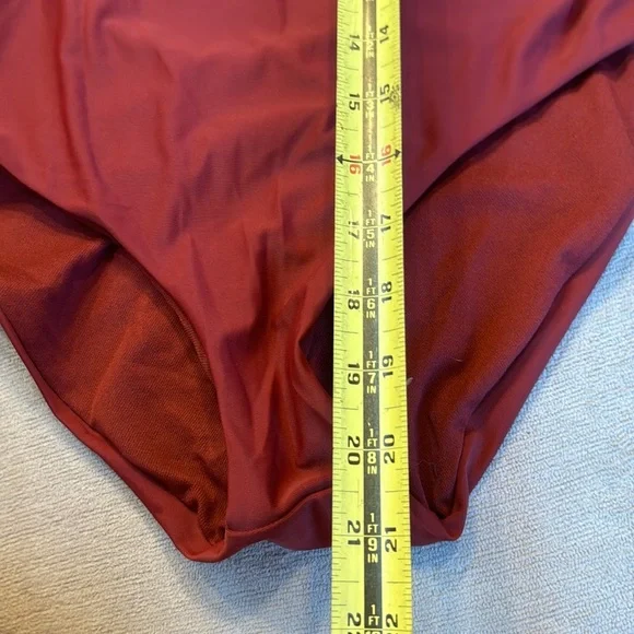 BCA REBECCA VIRTUE SWIMSUIT ONEPIECE SIZE S/P - Picture 4 of 8